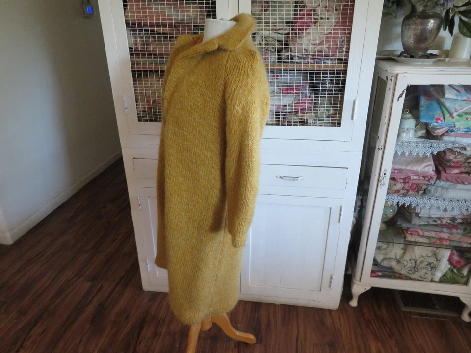 Vintage 40's Hand Knit Sweater Swing Coat Jacket by Cynthia Nepote WhoisShe? GLD - Image 3 of 4