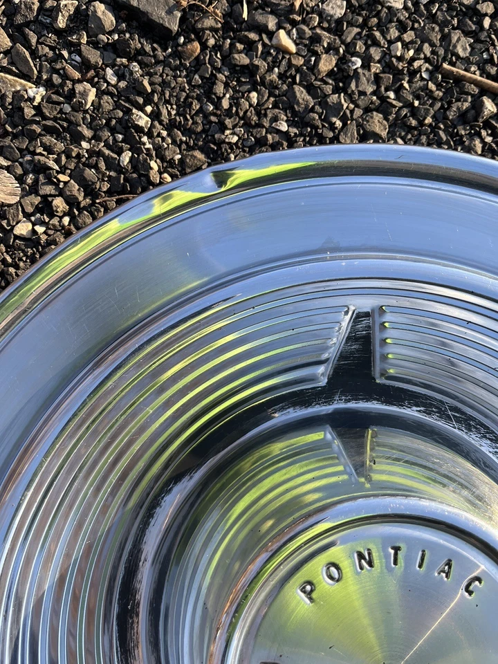 Pontiac Bonneville 1962 juego de 4 cubiertas de rueda tapacubos de 14" vintage OEM Foto 3 de 4