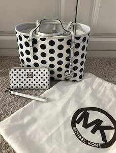 polka dot tote bag