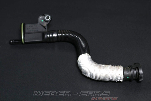 06H103226A Entlüftungs Rohr Leitung Zylinderkopfhaube OEM VW Passat 3C CC 357