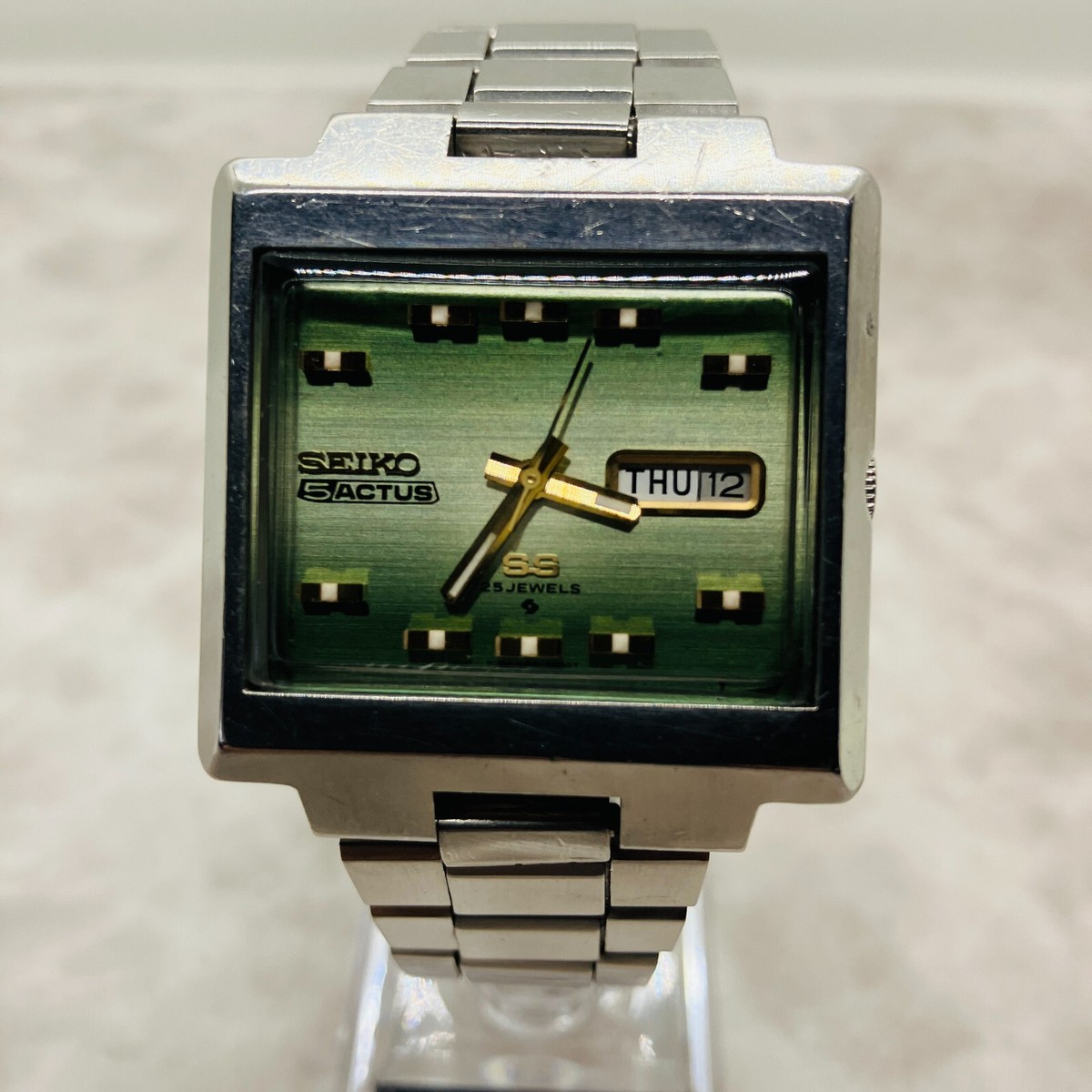 Seiko Actus 6106-5530 Green Dial Quickset Runs Fast Original Bracelet