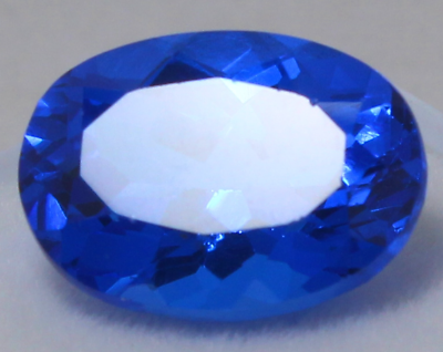 Pierre Tanzanite Naturelle Ovale - 6.75 Carats, Bleue, Certifiée GDL, Provenance Tanzanie, Neuf Avec étiquettes