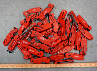 H1004 40 Milwaukee box cutters