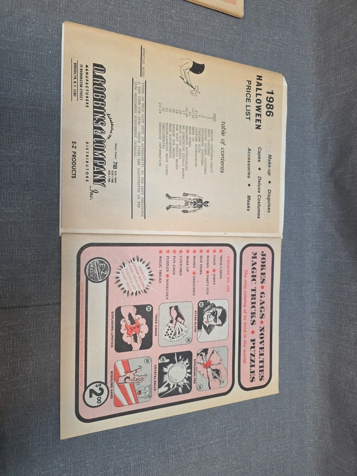Catálogos de Halloween, magia y novedad años 80 máscaras, sondas, kits  Foto 3 de 4