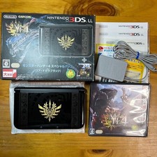 Console Nintendo 3DS LL Monster Hunter 4 Special Pack Japon Testée...