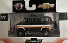 1971 Chevy Van Beauville 4x4 Classic M2 Machines R104 25-85 New In Package