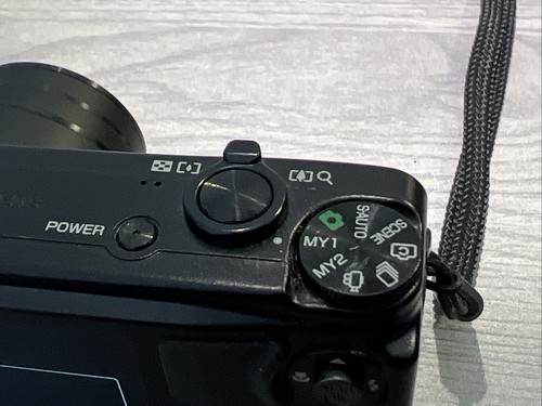 Ricoh CX5 10 MP Digital - 10.7 optical zoom 16GB SD Card & extras - NEAR MINT - Picture 6 of 20