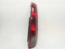 Feu arrière Nissan X-TRAIL