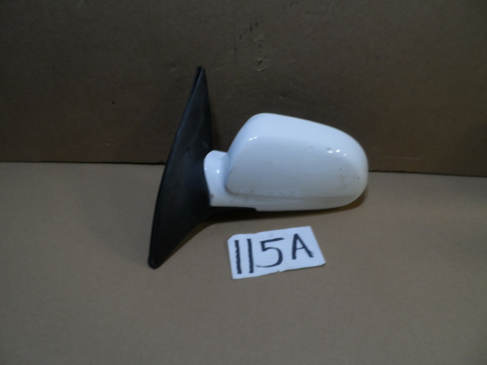 05 06 07 08 Suzuki Forenza DRIVER side Used Power Mirror White #115-A