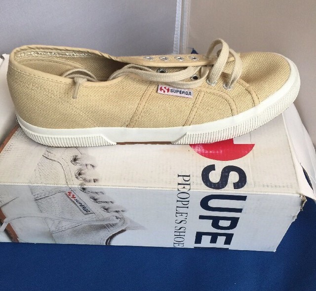 superga size 7.5