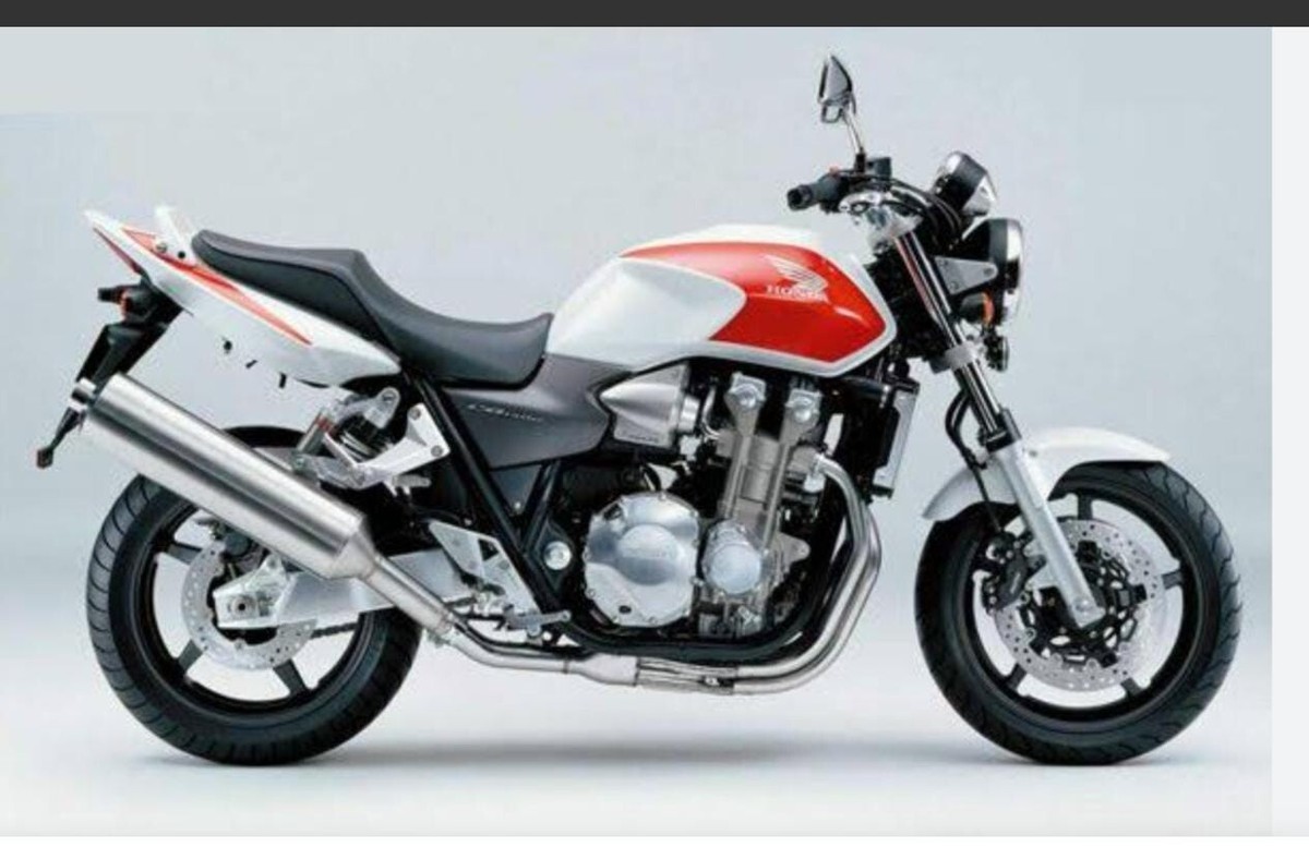 CB1300
テールカウル
中古！ 2010 Honda CB1300 SF OEM Cylinder Head Valve Cover Engine