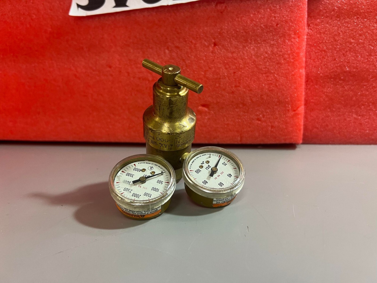 COMPRESSED GAS REGULATOR SA568 FSR150CR OXYGEN 3000PSIG MAX eBay