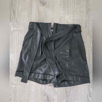 Marella Faux Leather Bermuda Belted Shorts sz 6