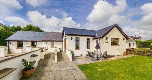 Holiday Cottage in Anglesey Sleeps upto 6 wheelchair friendly JULY 14-21 2023