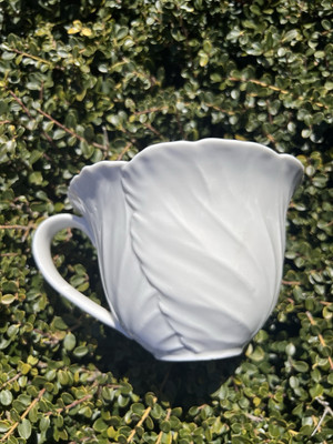 Cabbage Leaf Pottery Tea Cup Holds 16oz White Unbranded Large Cup