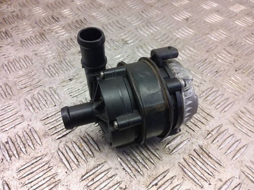 Volkswagen Golf VII 2018 Elektromotor Zusatz-Kühlmittelpumpe SKE42820 38272