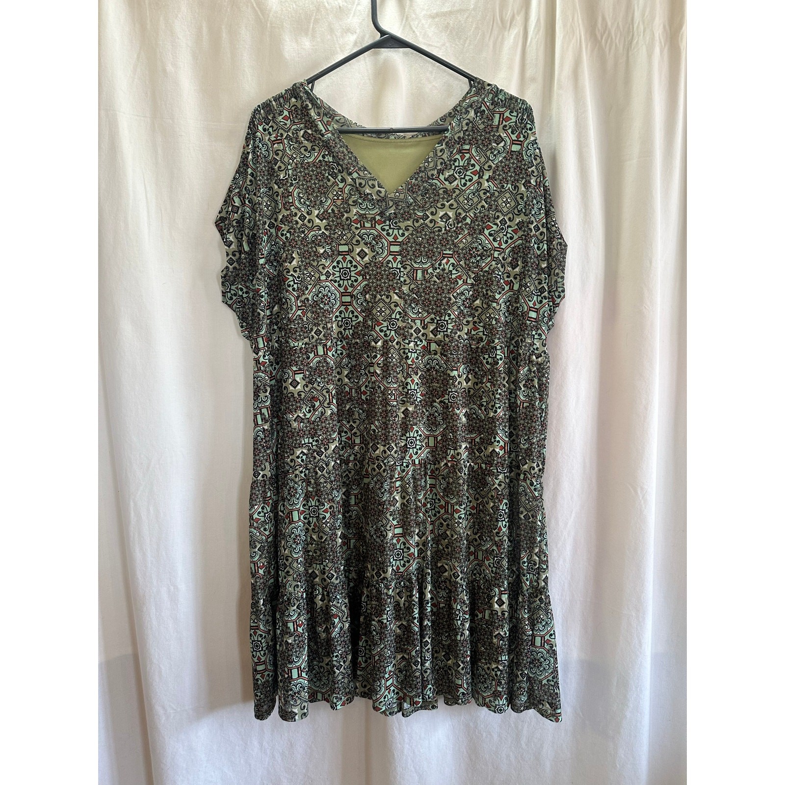 Ruby Rd. Green Patterned Shift Dress – Women’s La… - image 1