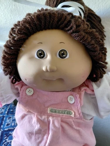 Classic 1985 Cabbage Patch Kid, Single Brunette Ponytail, Brown Eyes, HM5
