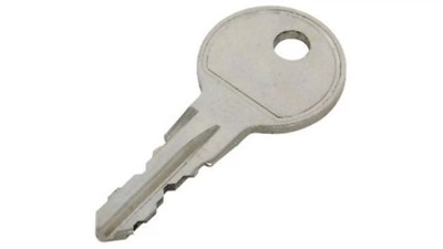 Thule Key N121 Genuine Replacement Key Roof Rack Box Lock N121
