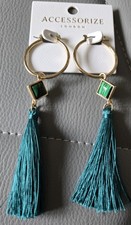 ACCESORIO PENDIENTES ARO BORLA VERDE PARA OREJAS PERFORADAS