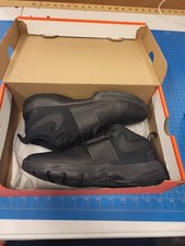 Nike Team Hustle D 8 GS Black Basketball Shoes 881941-013 Youth Size 7Y Kids