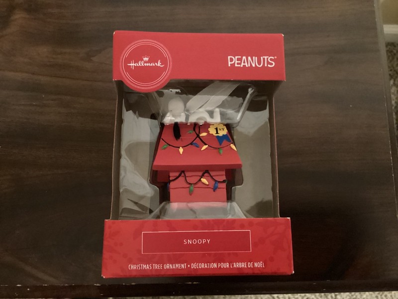 Hallmark Peanuts Snoopy Decorated Dog House -Christmas Tree Ornament, new in box