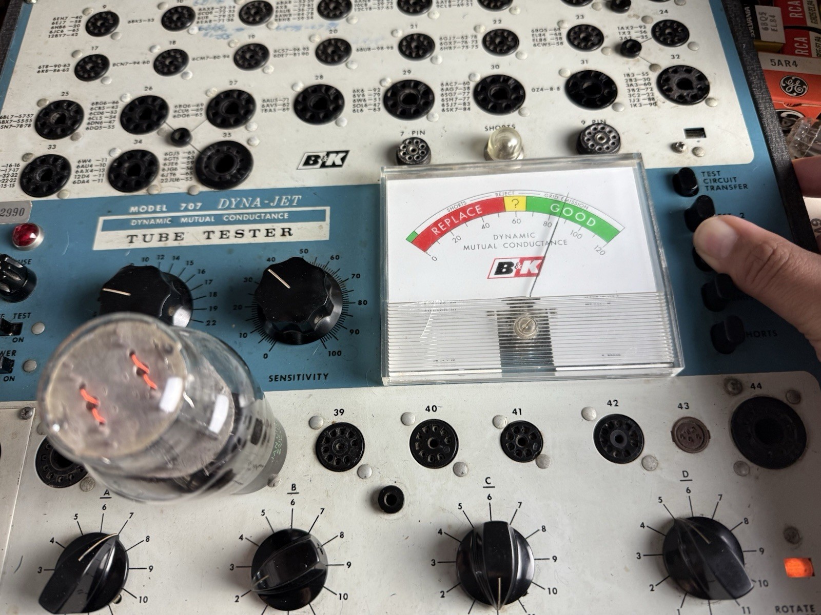Sylvania JAN-CHS 6B4G 7-52 Black Ribbed Plate Tested on B&K 707