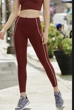 Free People FP Movement Women  s Burgundy Leggings  you  re A Peach In Size Small