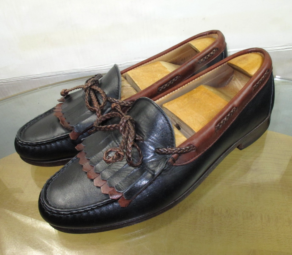 Allen Edmonds Woodstock Braided Kiltie USA Loafers shoes  display picture 1