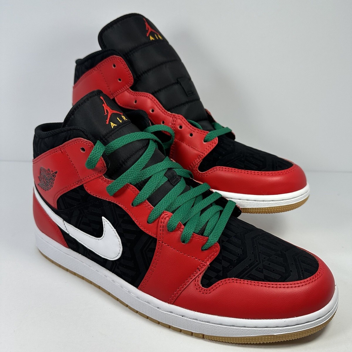 red tree① Amazon.com | Jordan Big Kid's 1 Retro High OG Artisanal Red