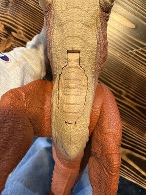 Carnotaurus Jurassic World Epic Attack Battle Chompin. Gently Used 