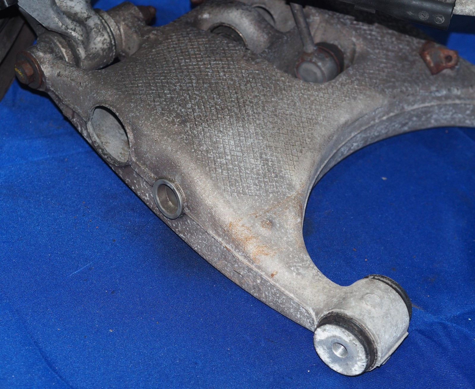 Bentley Continental GT 2013-2018 REAR+RIGHT Steering knuckle