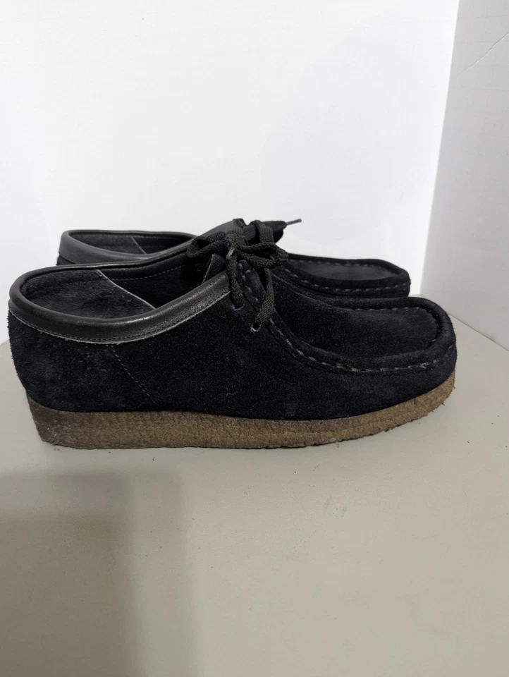 Clarks Wallabee Womens Size 6.5 Black Suede Lace Up Moc Shoes - Image 2 of 4