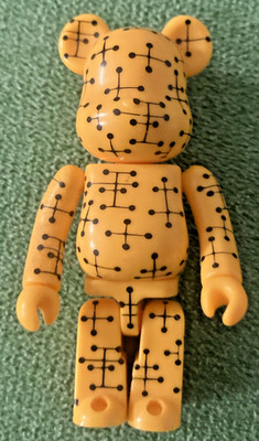 Bearbrick Eames 100% series 9 S9 Pattern EAMES Yellow Bearbrick SMALL MEDICOM