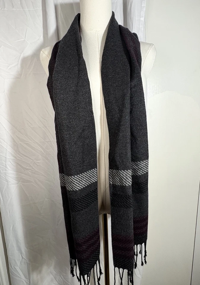 Bufanda Club Room 100% seda 60x12 reversible granate gris negro flecos Preppy suave Foto 2 de 4