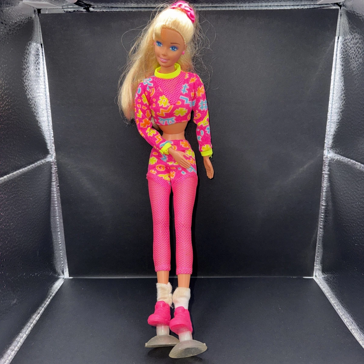 Athlete Barbie 1993 Year Manufactured Barbie Dolls & Doll Playsets