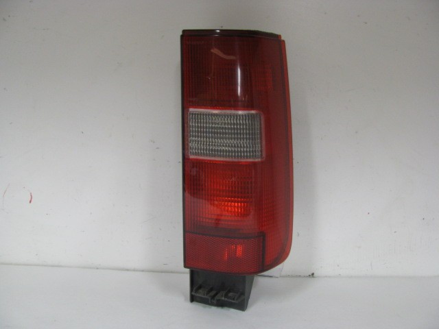 OEM-Style Right Lower Tail Light Assembly for Volvo 850 C70 S70 V70 1994-2000