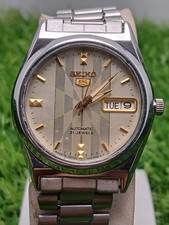 Vintage SEIKO 5 7s26-0530 Automatic 21J Day/Date Men's Wrist Watch JAPAN MADE