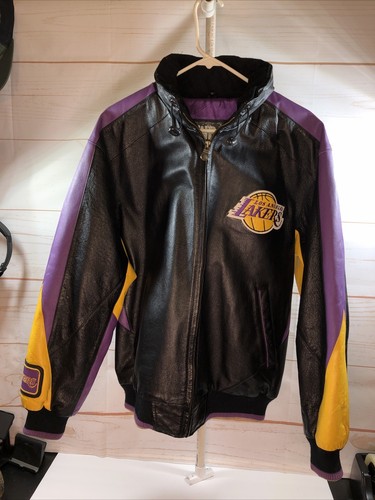 VINTAGE LOS ANGELES LAKERS LEATHER 