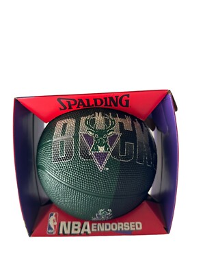 NBA Endorsed Spalding Milwaukee Bucks Gameball Basketball Vintage 1990s READ
