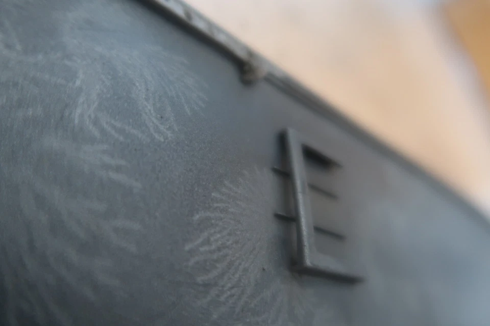 98-04 Toyota Land Cruiser Left Driver Rear Exterior Door Molding OEM D3 - Image 4 of 4