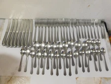 Washington Forge Spirit of America Stainless Steel Flatware Set