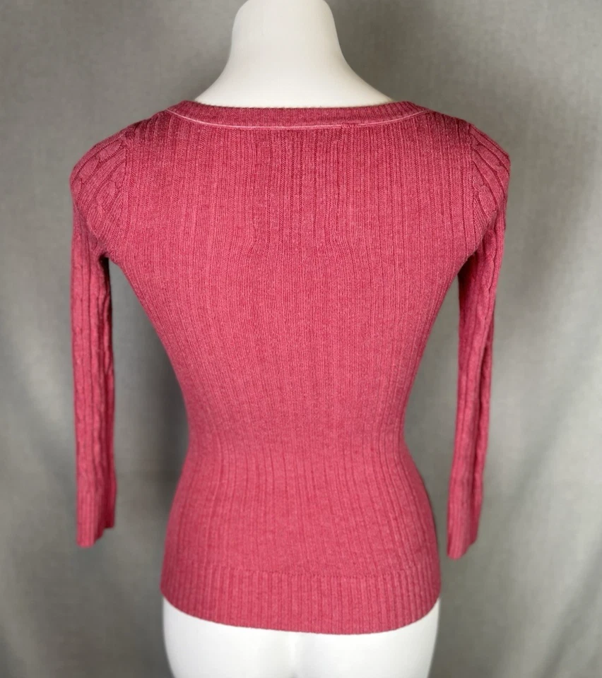 HOLLISTER V Neck Cable Knit Pink 3/4 Sleeve Sweater Size Small Y2K Bella Swan - Image 4 of 4