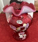 FABULOUS Signed Tom Fenton HP Cranberry Opalescent Glass Vase  #631 EXCELLENT !