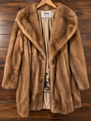 Vintage 1960s Vola s Knoxville Genuine Mink Fur Coat Brown Mink Embroidered Lini