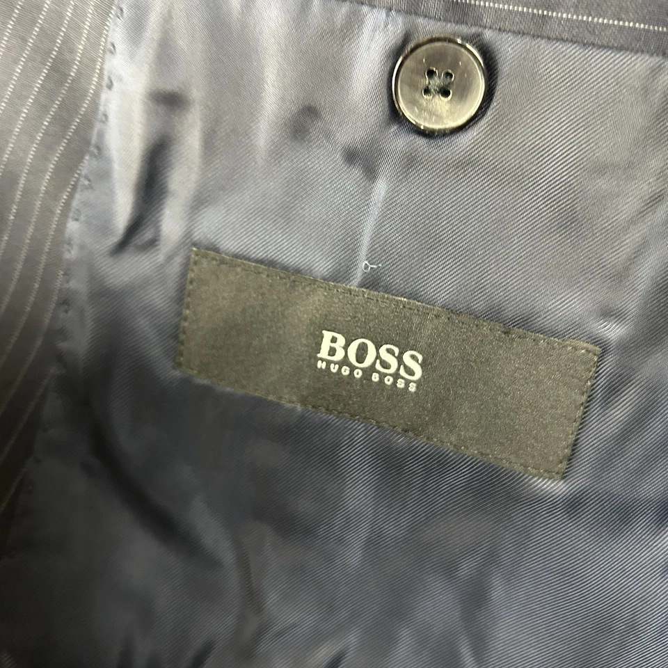 Hugo Boss Mens 40R Navy Soft Pinstriped 110 Wool Blazer Sport Coat Suit Jacket - Image 2 of 4