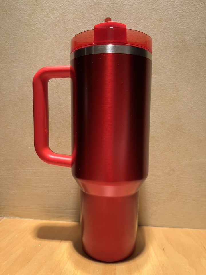 Starbucks X Stanley Holiday 2023 Collab 40 oz Red Tumbler Mug IN HAND W ...