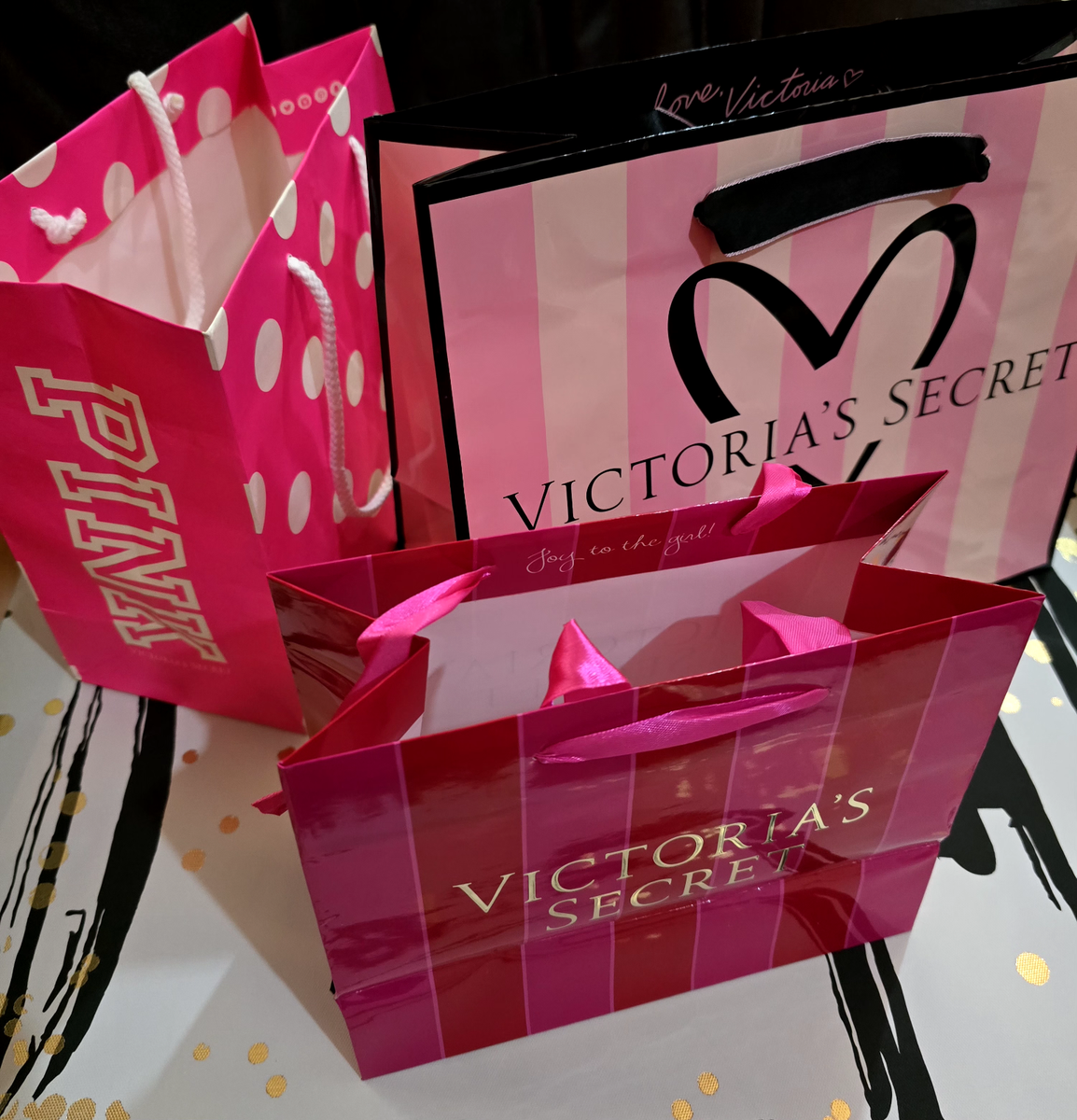Victoria's Secret PINK Gift Bags / Gift Box | eBay