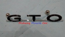 64 65 66 67 68 69 Pontiac Gto Rear Trunk Deck Lid Emblem With Nuts