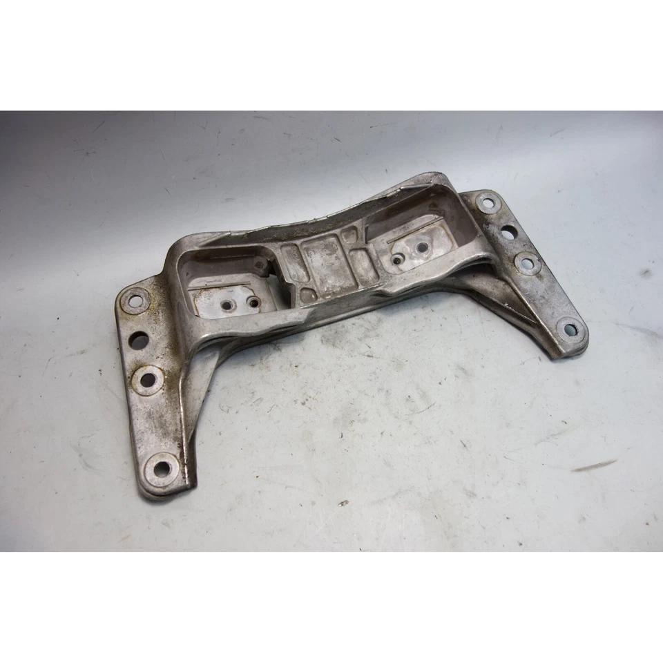 BMW E60 2004-2010 serie 5 E63 transmisión automática suspensión travesaño equipo original Foto 2 de 4